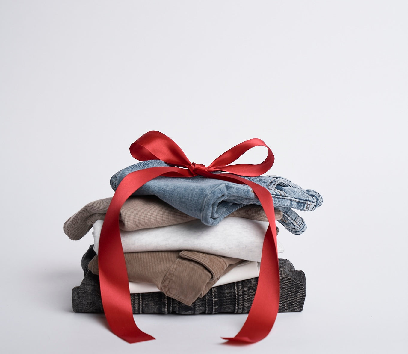 Little Bipsy Holiday Gift Guide: Easy, Cozy Favorites for Every Kid&nbsp;