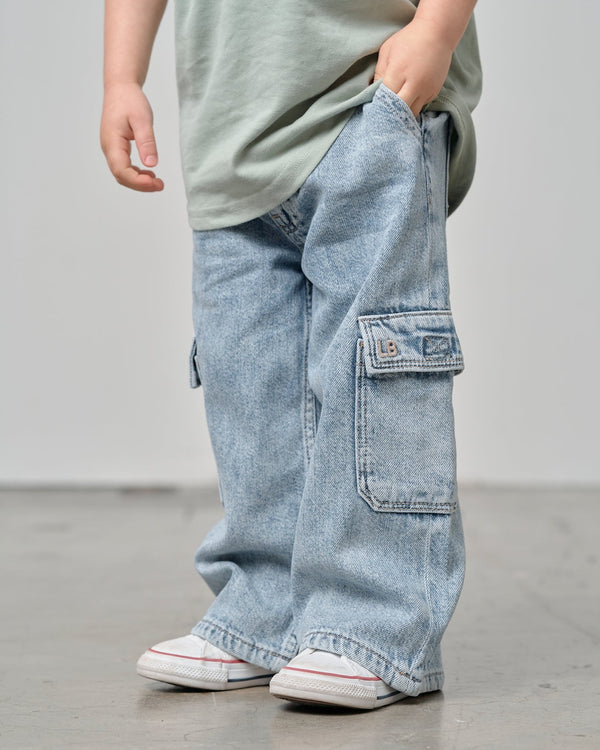 Cargo Denim Straight Leg - Light Wash