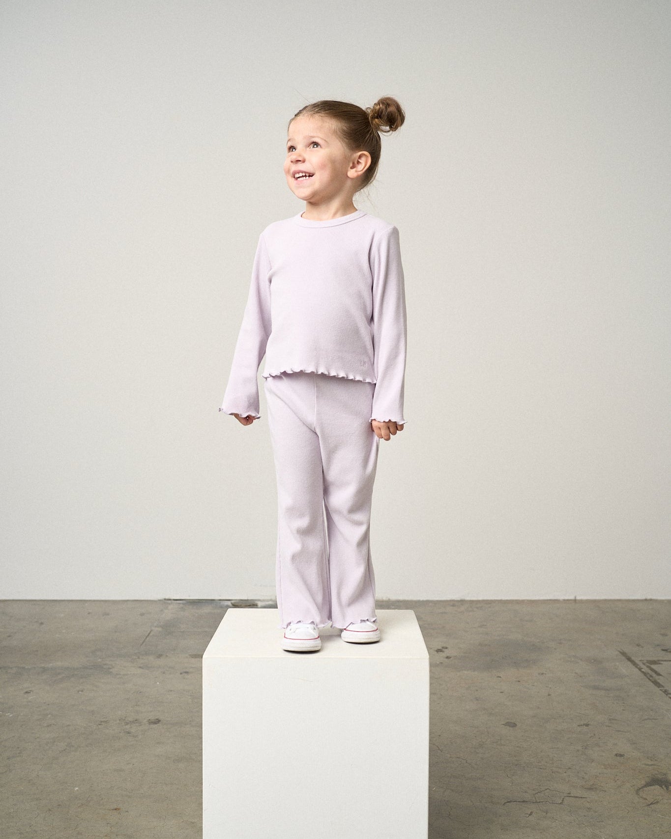 Long Sleeve Ribbed Lettuce Trim Tee - Lilac