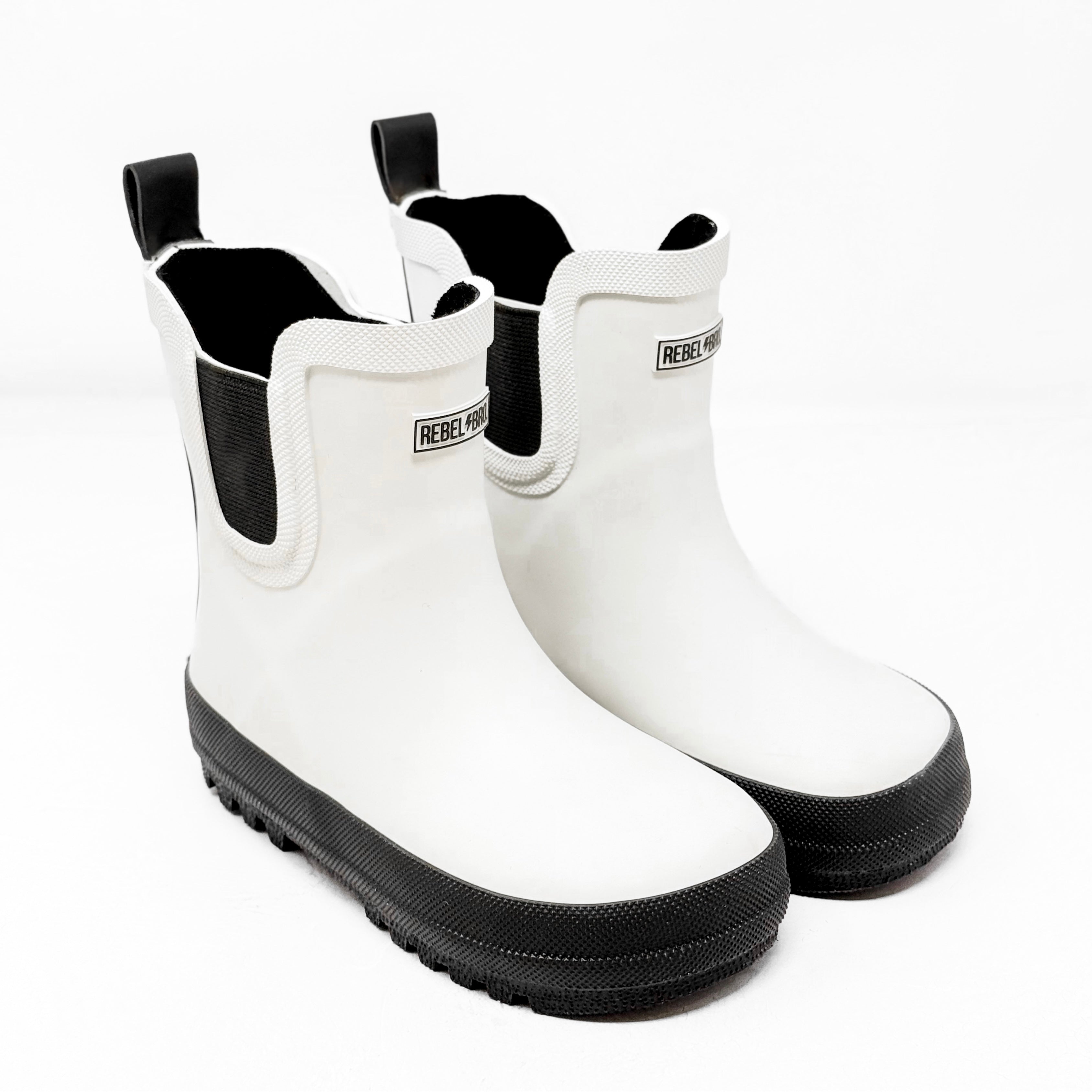 RB x LB The Core-Classic Midi Boot in Black / White