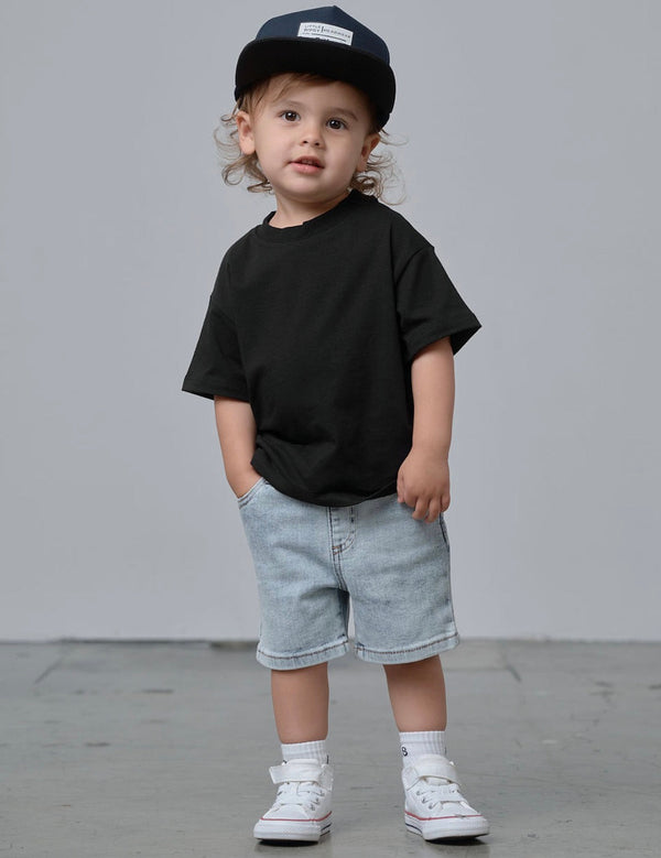 Straight Denim Short - Light Wash