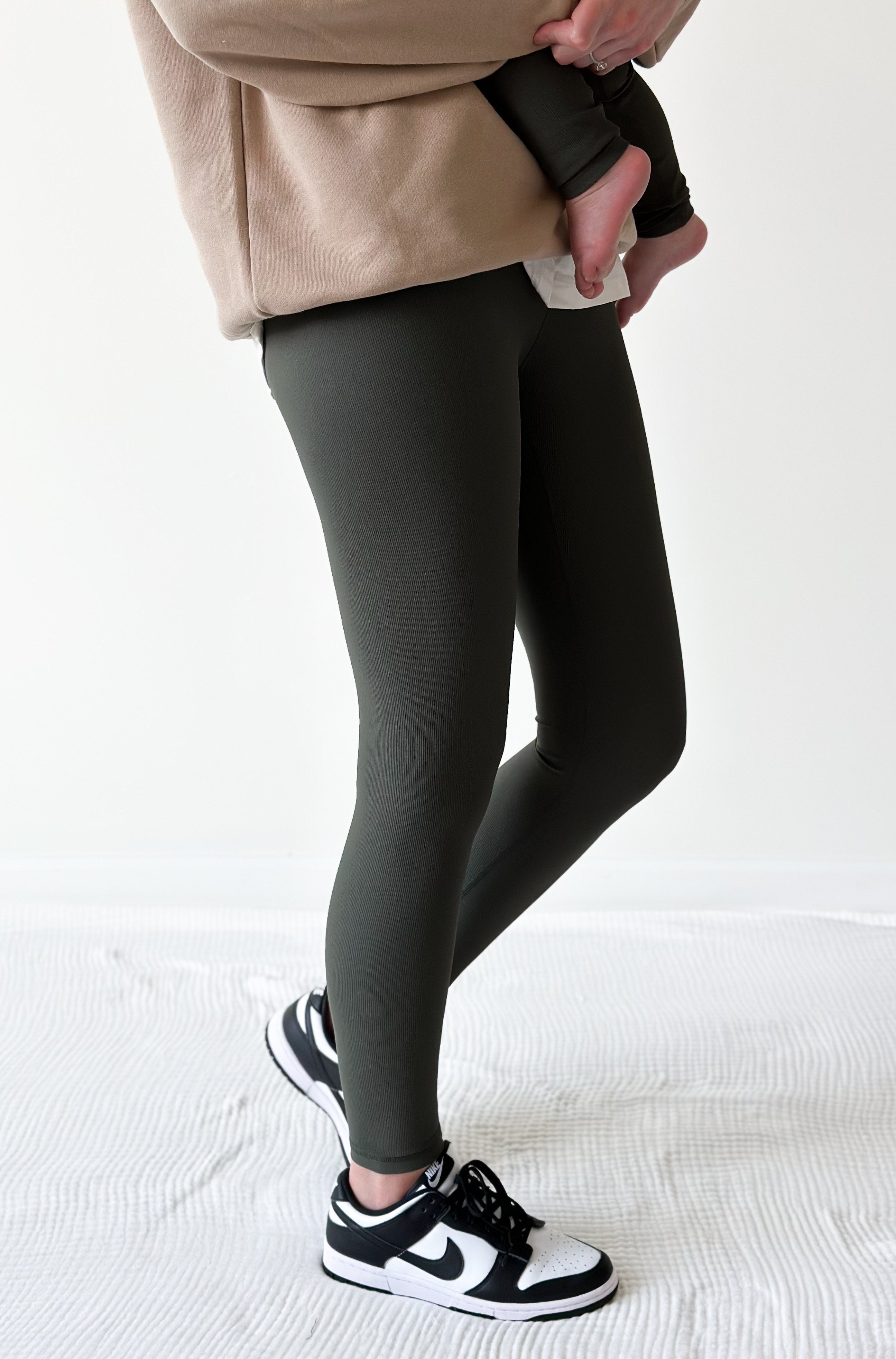 Women's Athletic Ribbed Legging - Forest