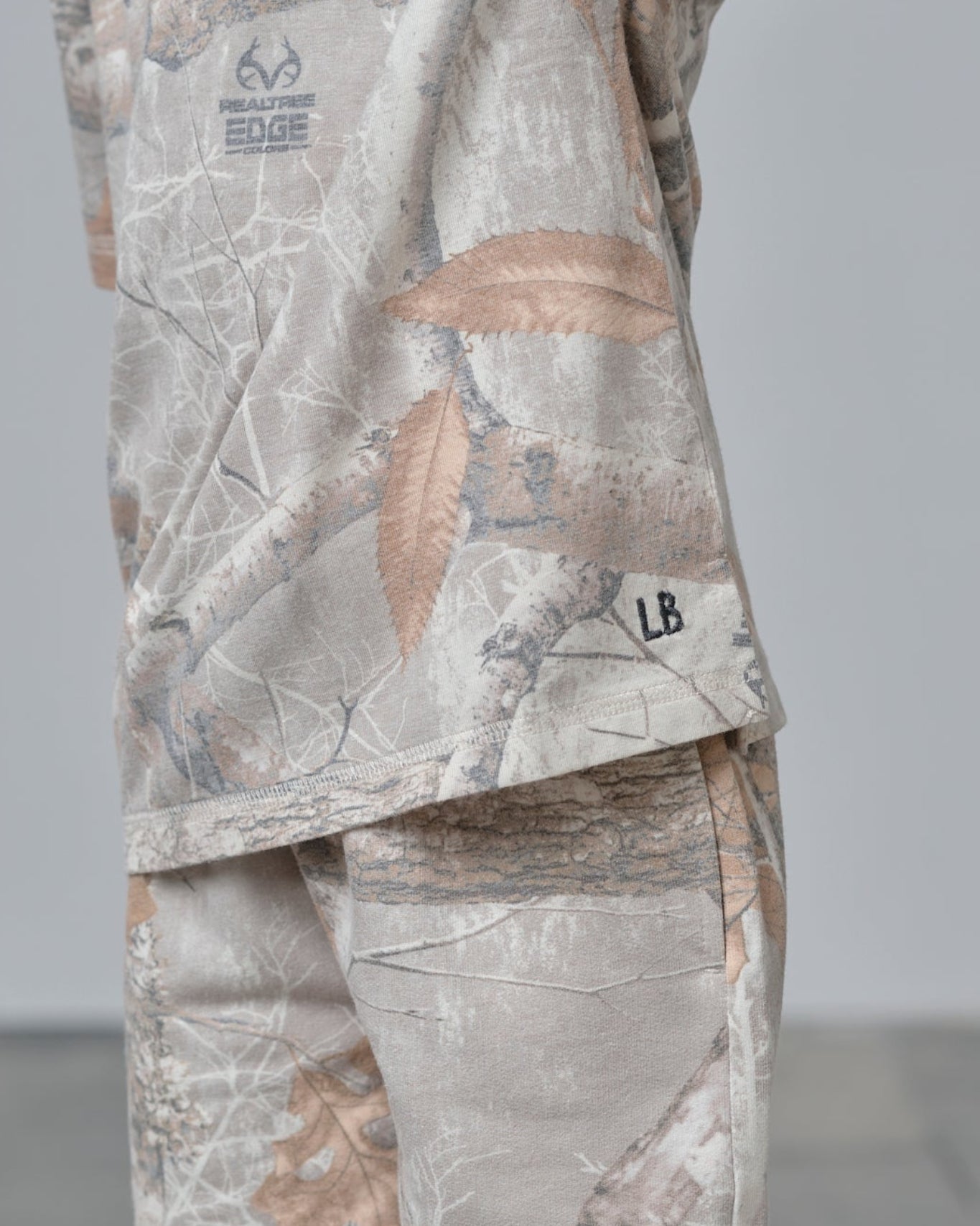 Boxy Tee - Edge Colors Driftwood® - Little Bipsy