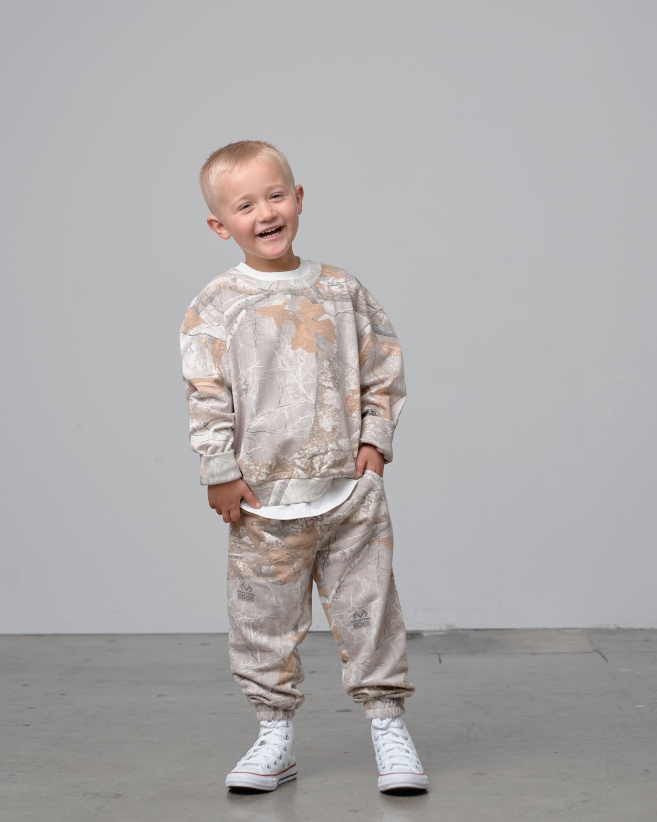 Crewneck - Edge Colors Driftwood® - Little Bipsy