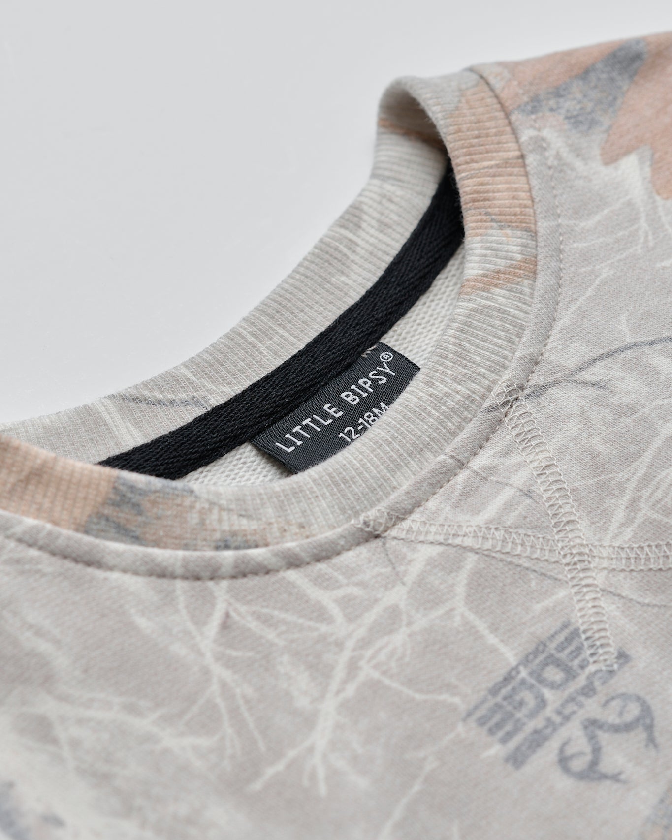 Crewneck - Edge Colors Driftwood® - Little Bipsy