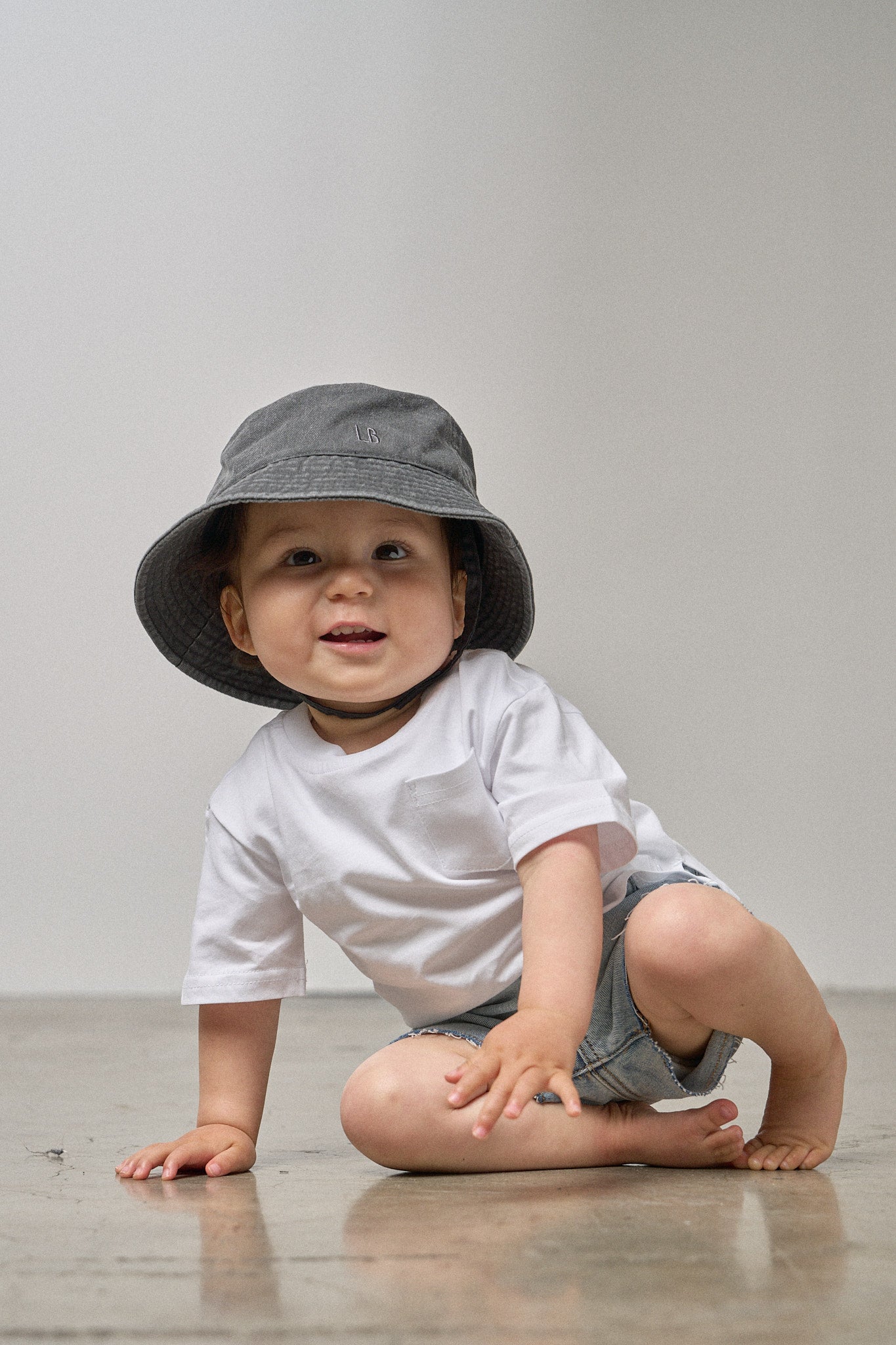 Denim Bucket Hat - Grey Wash - Little Bipsy
