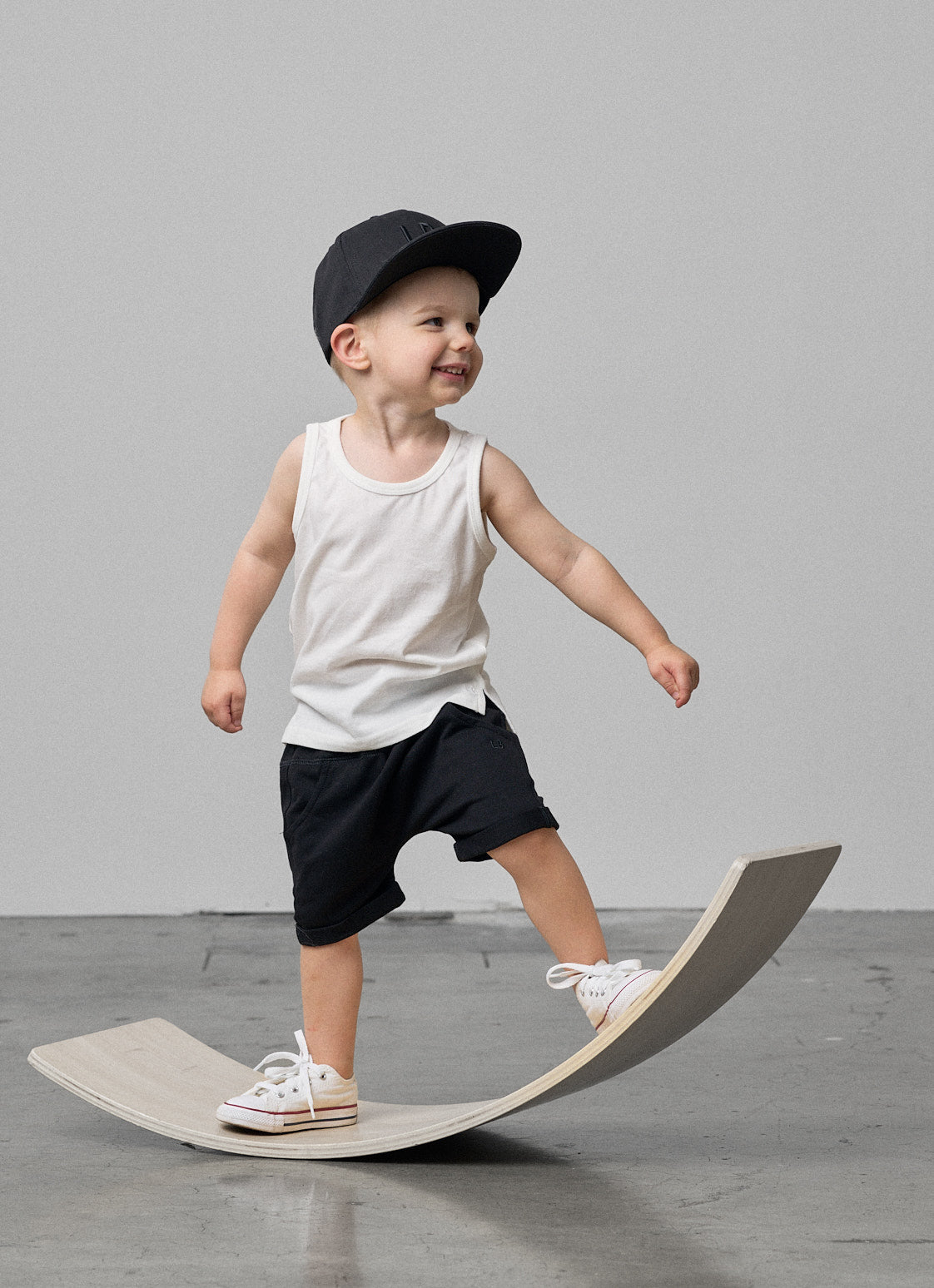 Elevated Tank - White - Little Bipsy