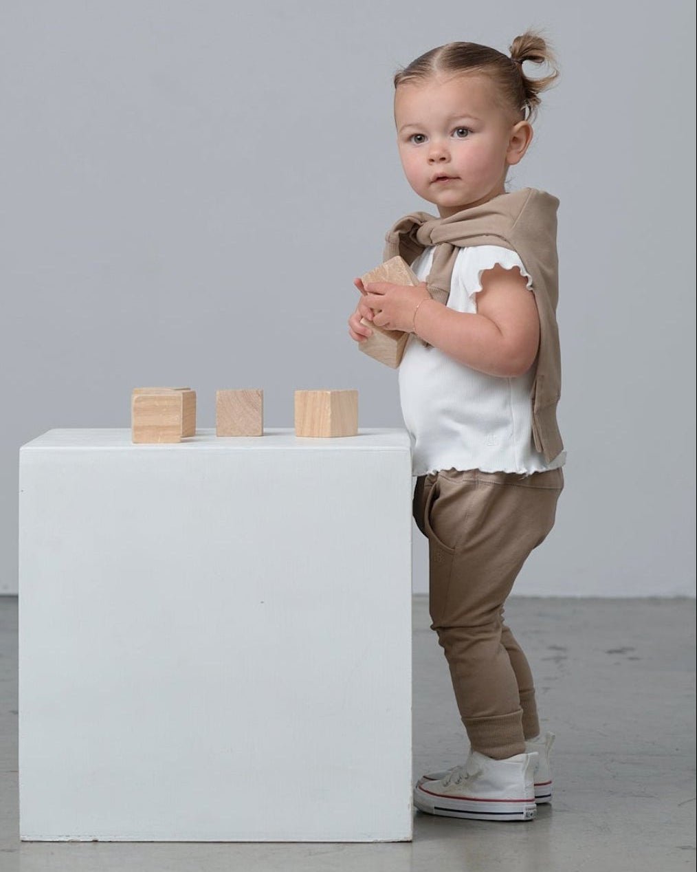 Jogger - Driftwood - Little Bipsy