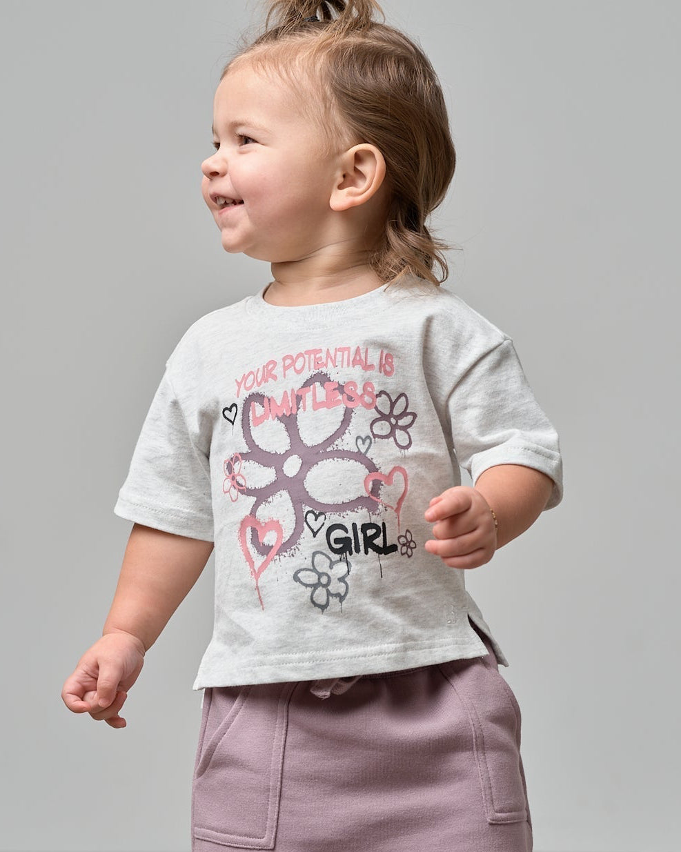 Limitless Tee - Light Heather Grey - Little Bipsy
