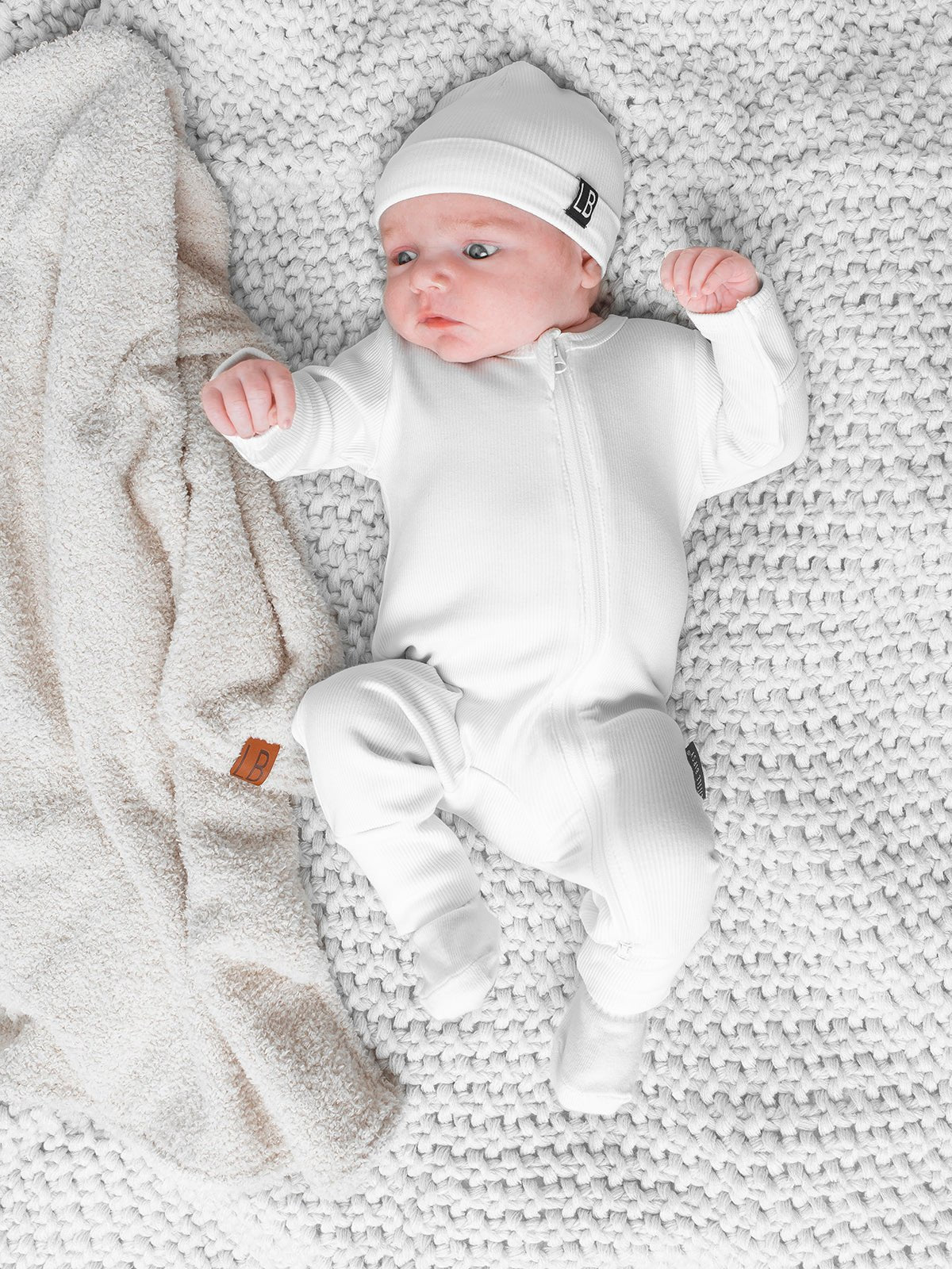 Newborn Gift Box - White - Little Bipsy