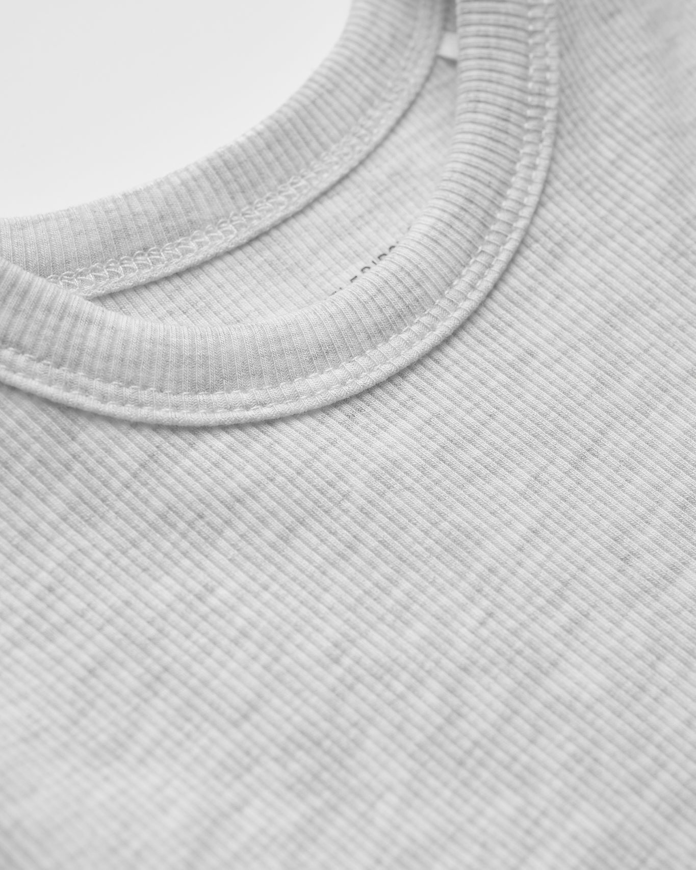 Ribbed Lettuce Trim Tee - Grey