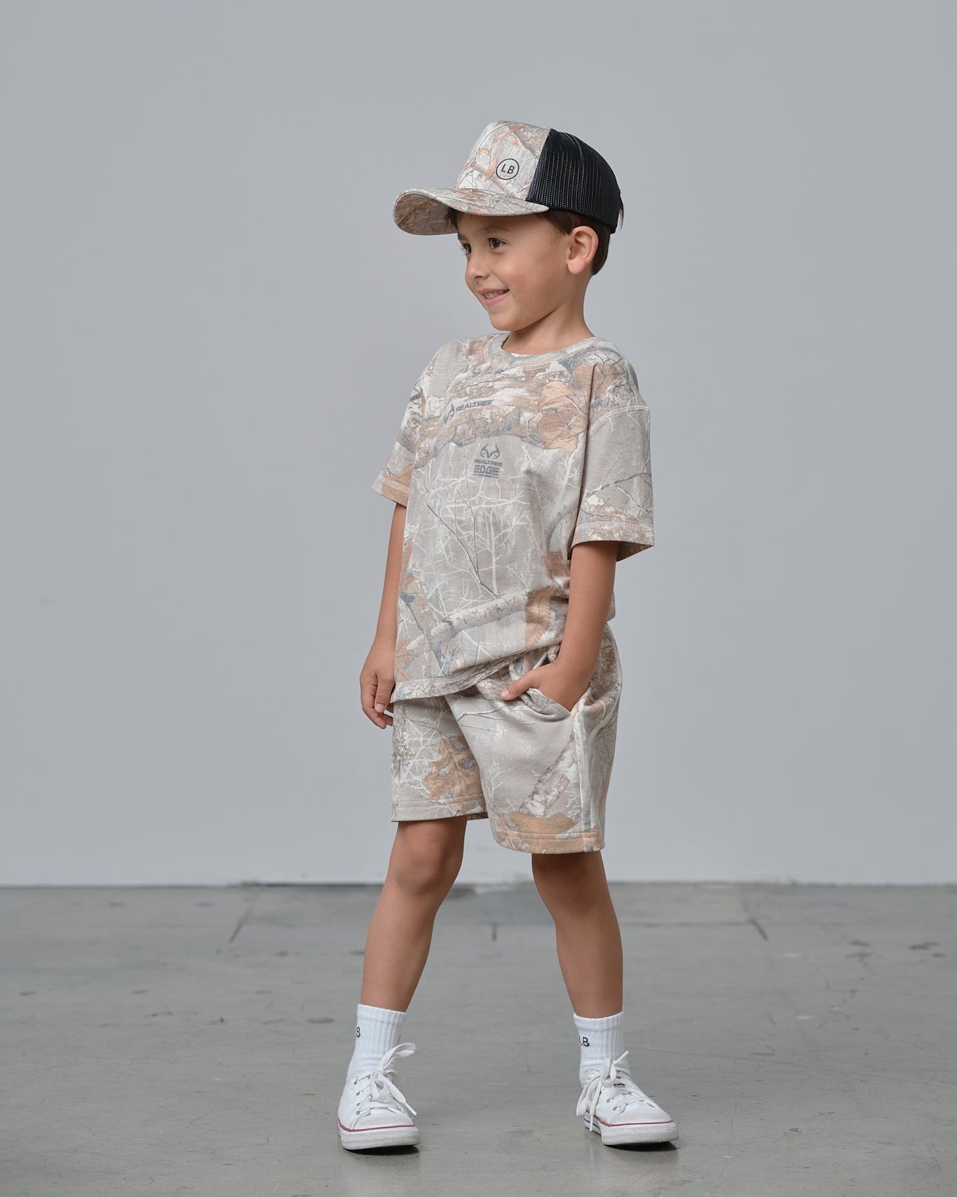 Short - Edge Colors Driftwood® - Little Bipsy