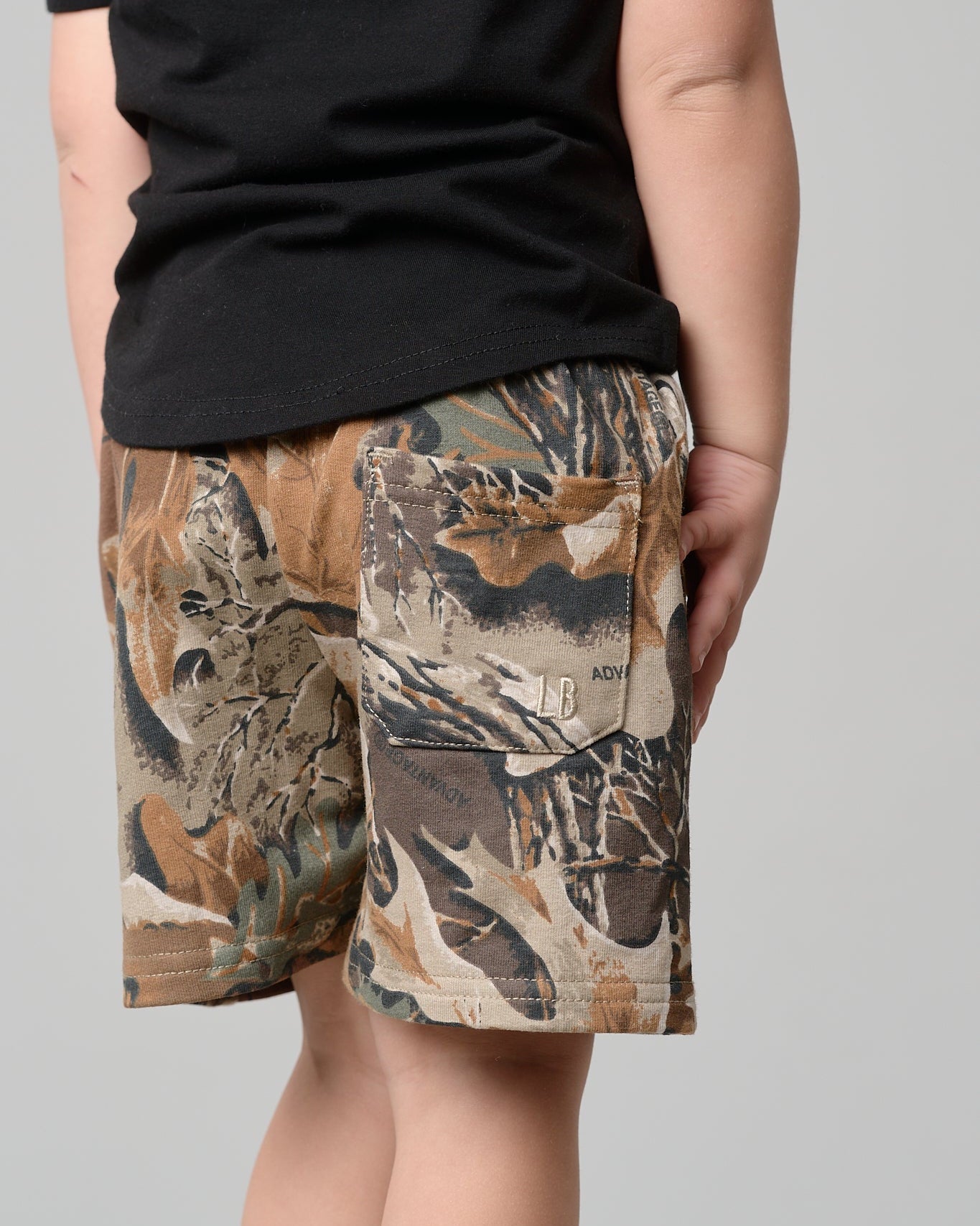 Kids Realtree Leaf Sweatshorts - Little Bipsy