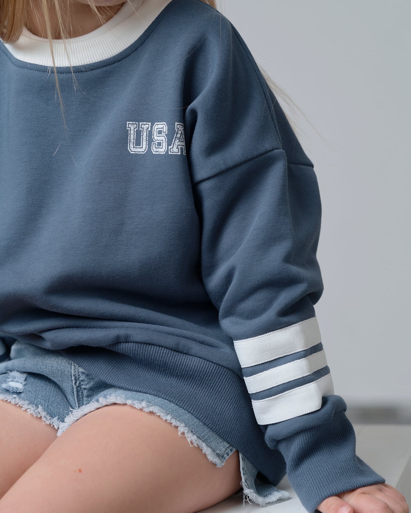 USA Lightweight Crewneck - Worn Indigo - Little Bipsy