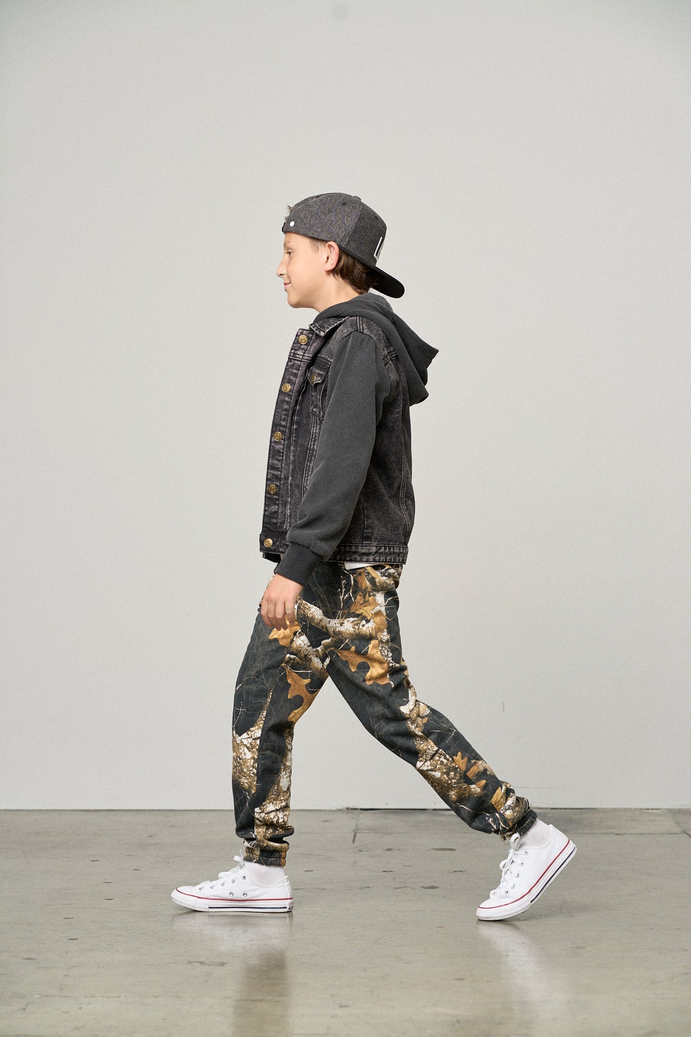 Washed Hooded Denim Jacket - Black