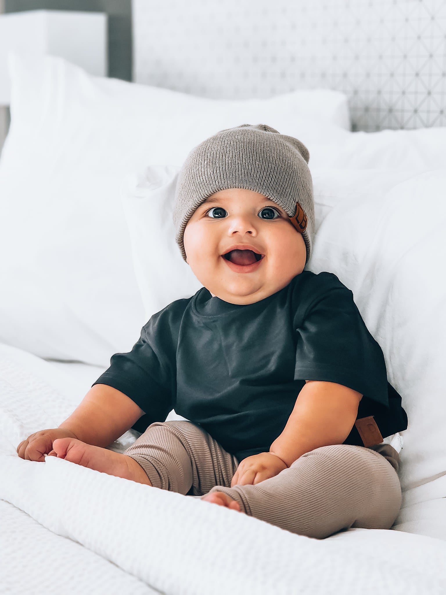 Oversized Bamboo Tee - Black - Little Bipsy Collection