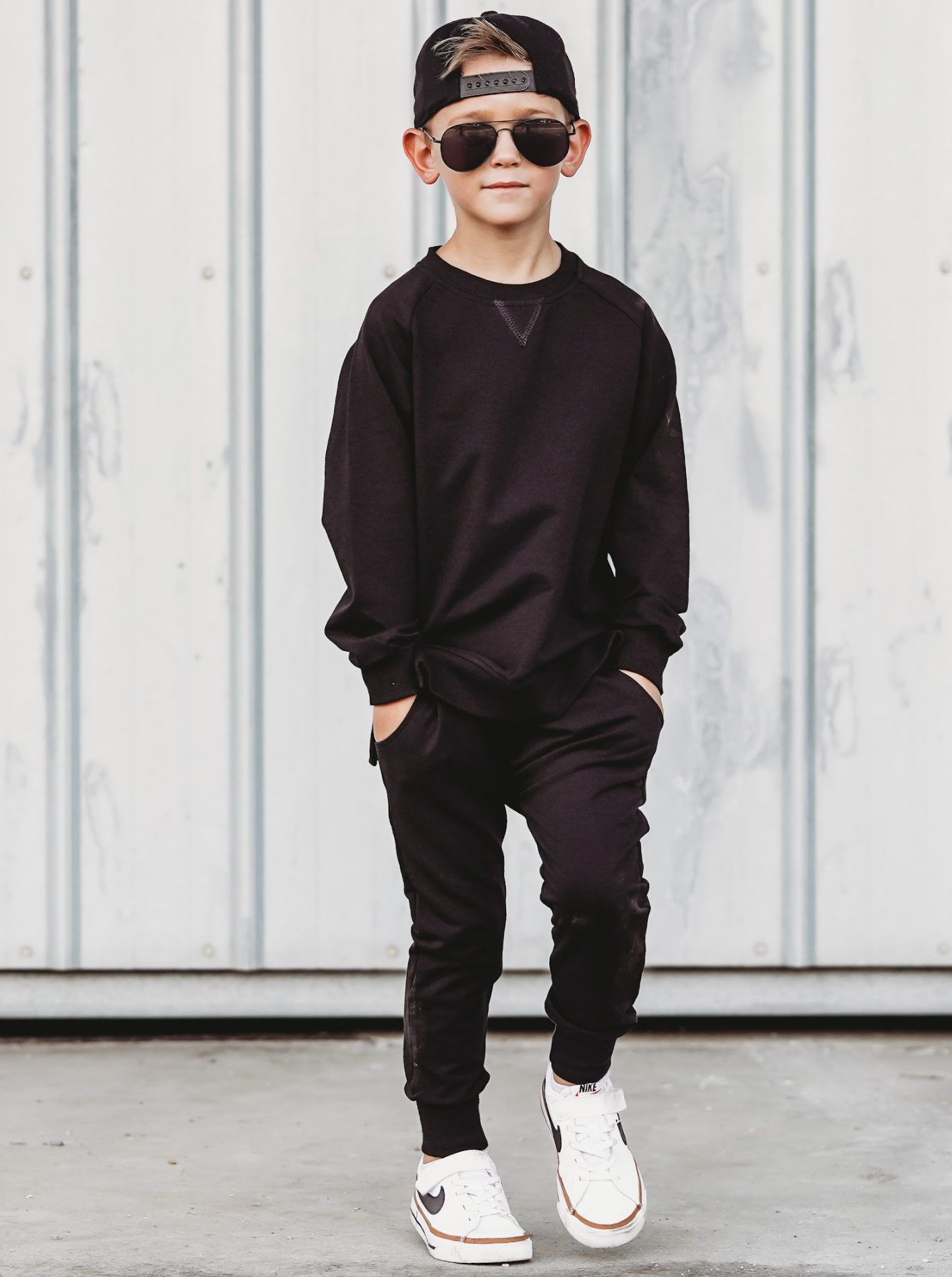 boys treat style outfit with boys black joggers