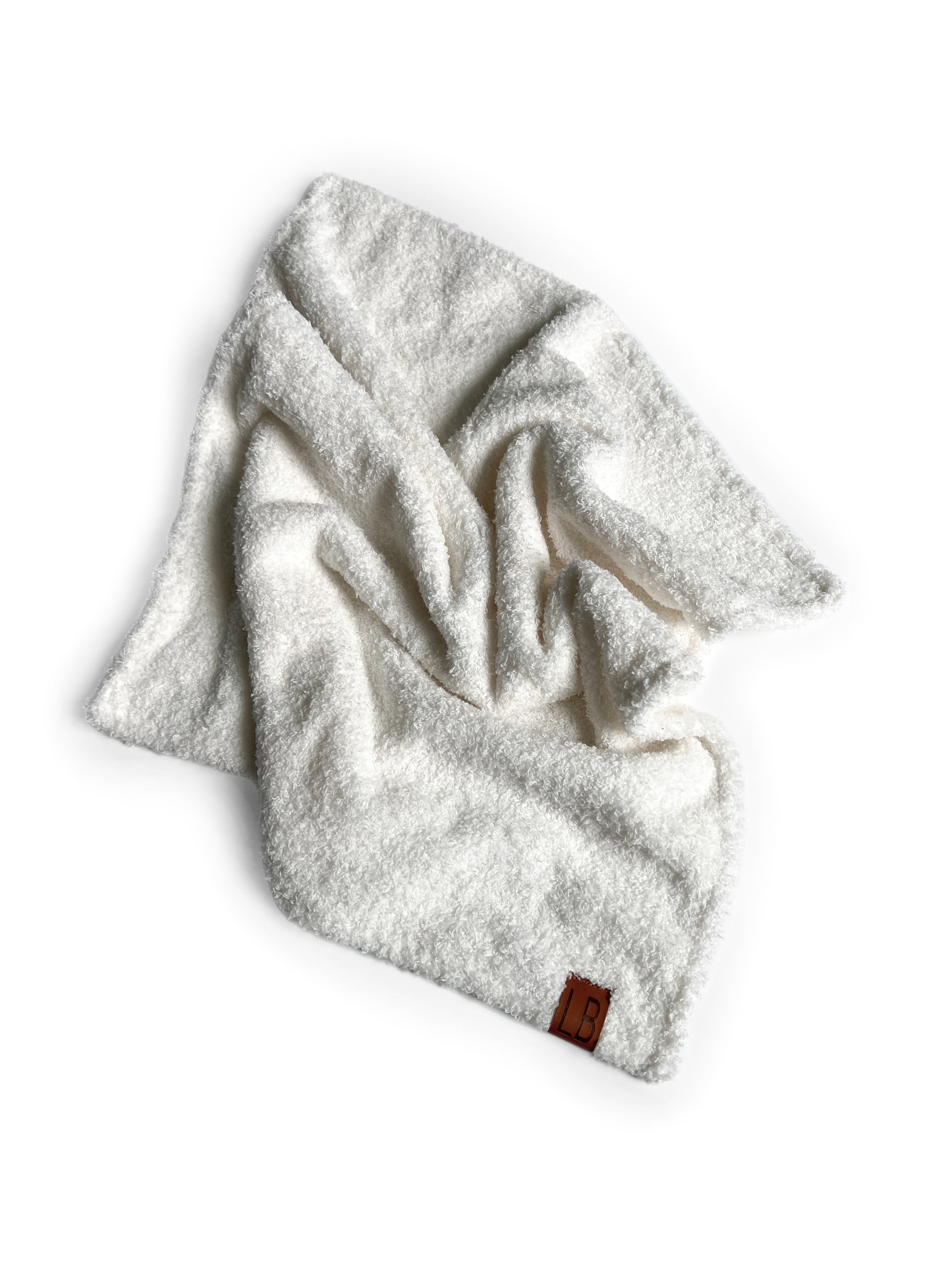 Plush Little Blanket - White | Little Bipsy Collection